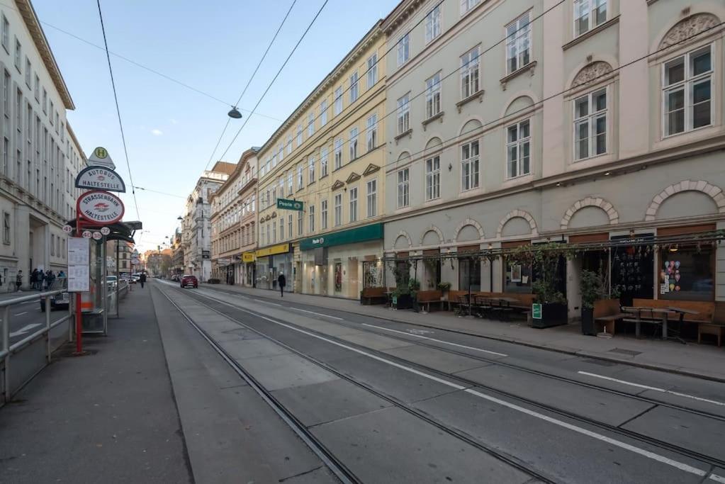 Ruhelage Im Zentrum Nahe Schottentor-Contactless Self-Check-In 维也纳 外观 照片